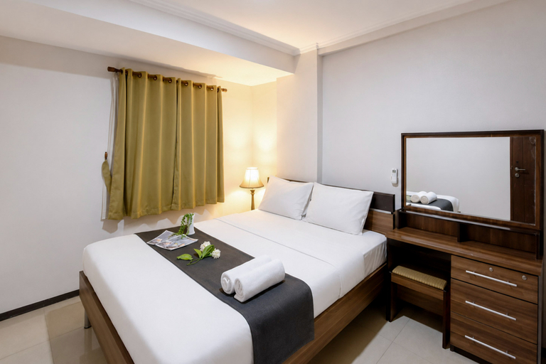 Bedroom 2, Comfortable 2BR at Gateway Pasteur Apartment By Travelio, Bandung