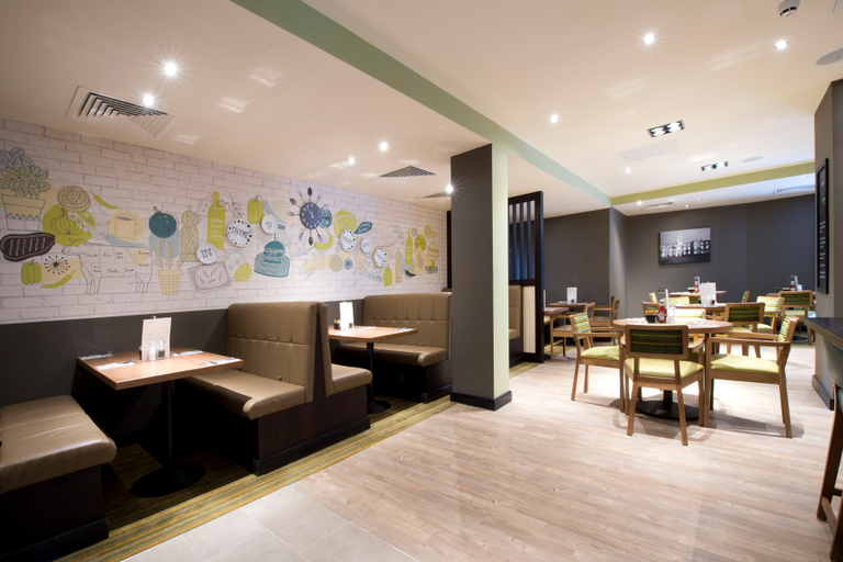 Food & Drinks 4, Premier Inn London Tottenham Hale, London