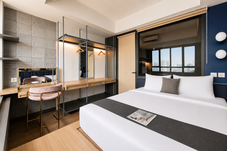 Bedroom 2, Urban Style 1BR at Apartment Collins Boulevard By Travelio, Tangerang