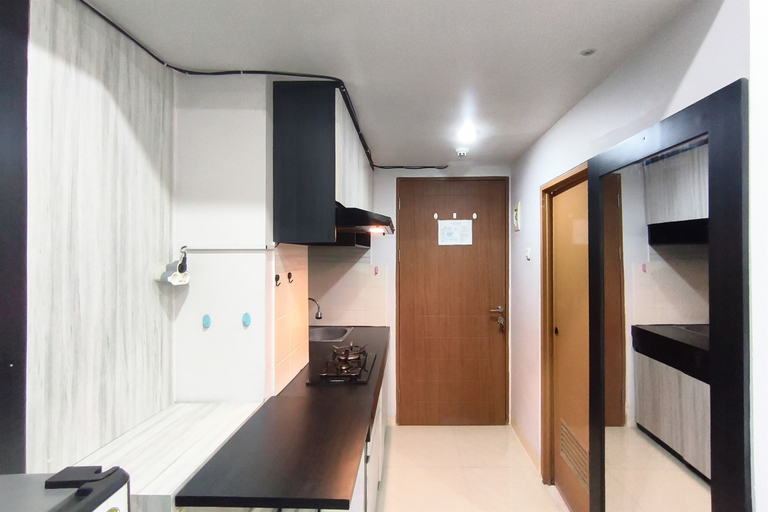 Others 4, Sleek Modern Studio at Apartment Pinewood By Travelio, Sumedang