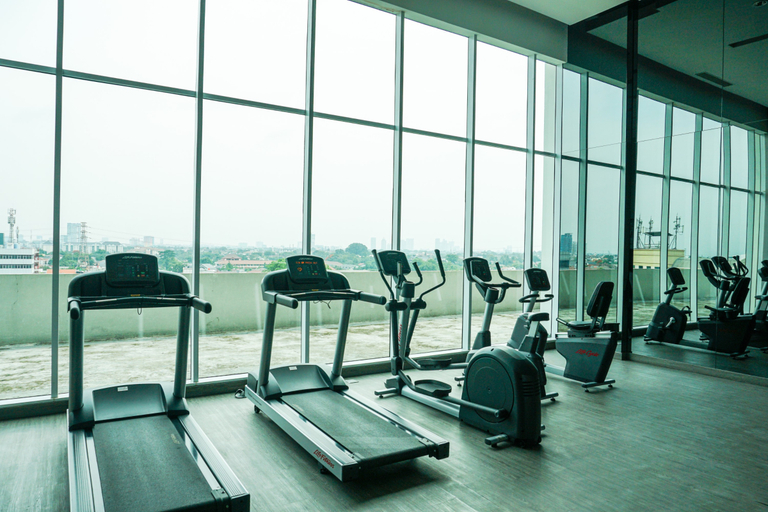Fitness Center, Affordable Value Studio at Apartment Nine Residence by Travelio, Jakarta Selatan