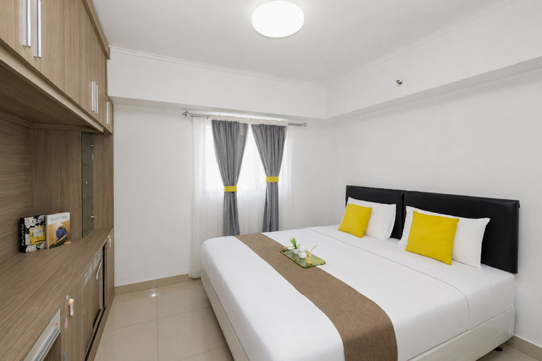 Bedroom 5, Roomy Good Location 2BR at Apartment The Wave Kuningan By Travelio, South Jakarta