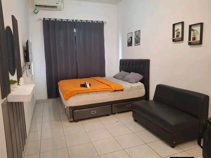Bedroom 4, Royal Inn at treepark city apartement, Tangerang