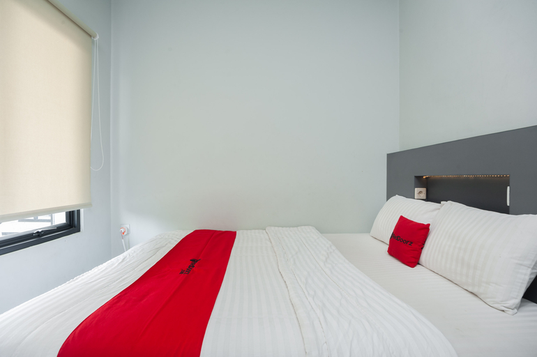 Bedroom 2, RedDoorz Plus Syariah @ Jalan Endro Suratmin Lampung, Bandar Lampung