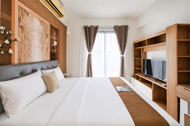 Bedroom 4, Calm and Classic Studio Room at Apartment Sky House BSD By Travelio, Tangerang Selatan