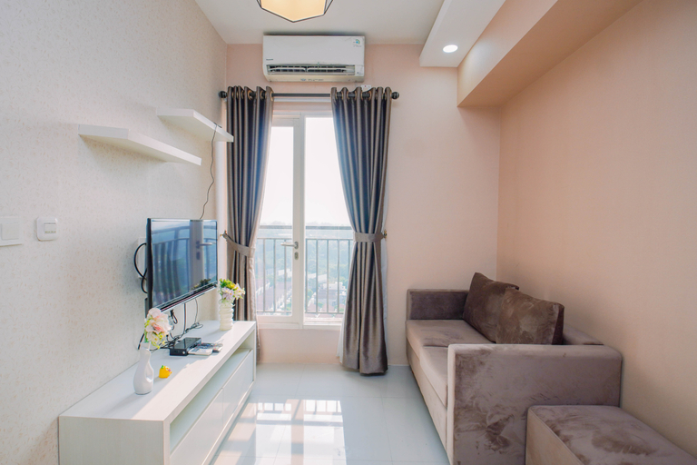 Living Room 4, Sophisticated 2BR at Apartment Podomoro Golf View By Travelio, Bogor