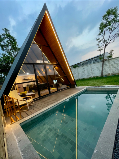 Swimming Pool 2, Decabin Family Villa, Kuningan