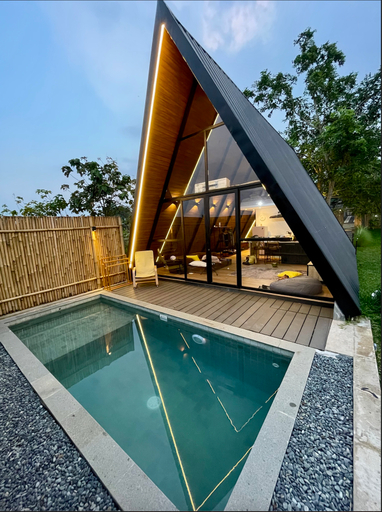 Swimming Pool 3, Decabin Family Villa, Kuningan