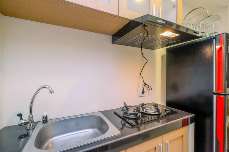 Others 3, Homey and Comfort Studio Loft Apple 1 Condovilla Apartment By Travelio, Jakarta Selatan