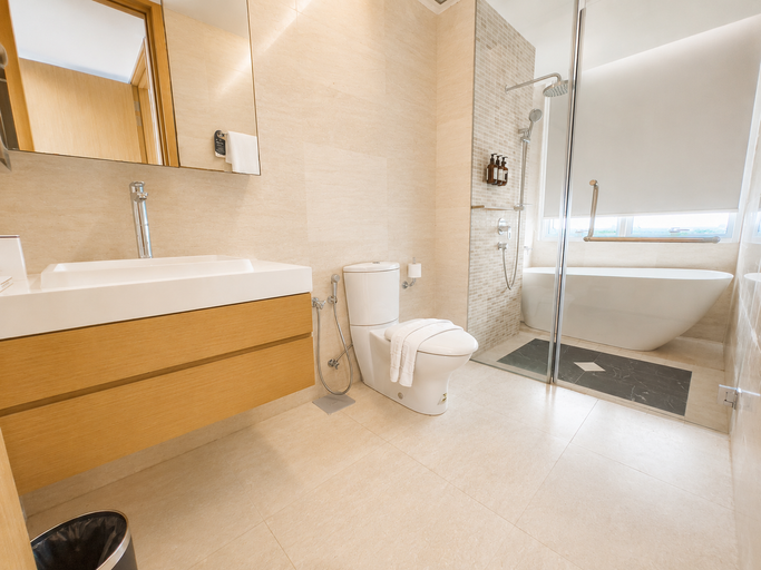 Bathroom 5, UHF HOTELS & RESORTS PINETREE, Johor Bahru