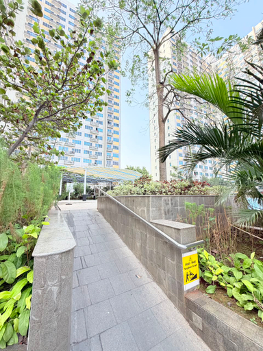 Others 2, Apartemen Sumarecon Bekasi By Springlake Suite, Bekasi