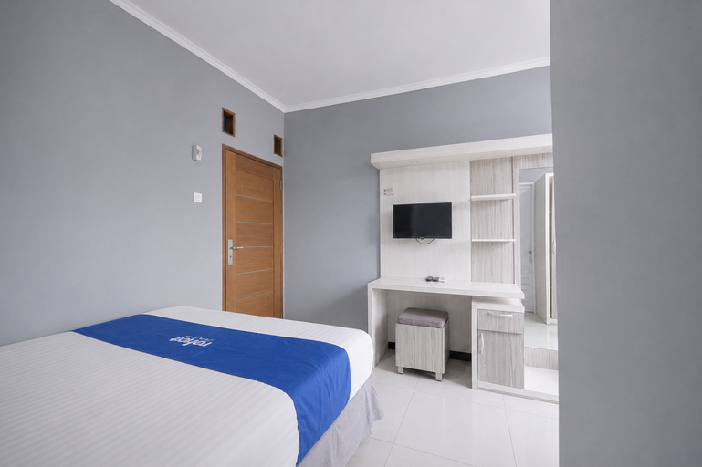 Bedroom 5, Rehat at The Karins Guest House, Bandung