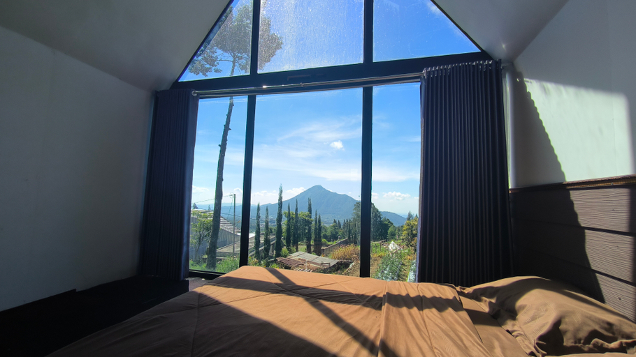 Others 4, Merbabu Park, Semarang