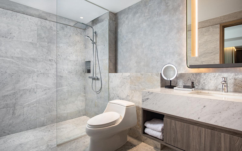 Bathroom 5, Oakwood Suites Kuningan Jakarta, Jakarta Selatan