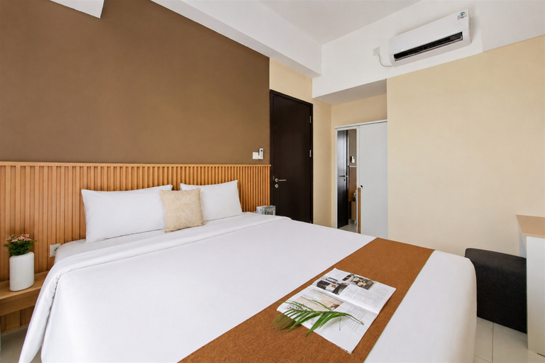 Bedroom 3, Well Designed and Stylish 1BR at Apartment Casa de Parco By Travelio, Tangerang