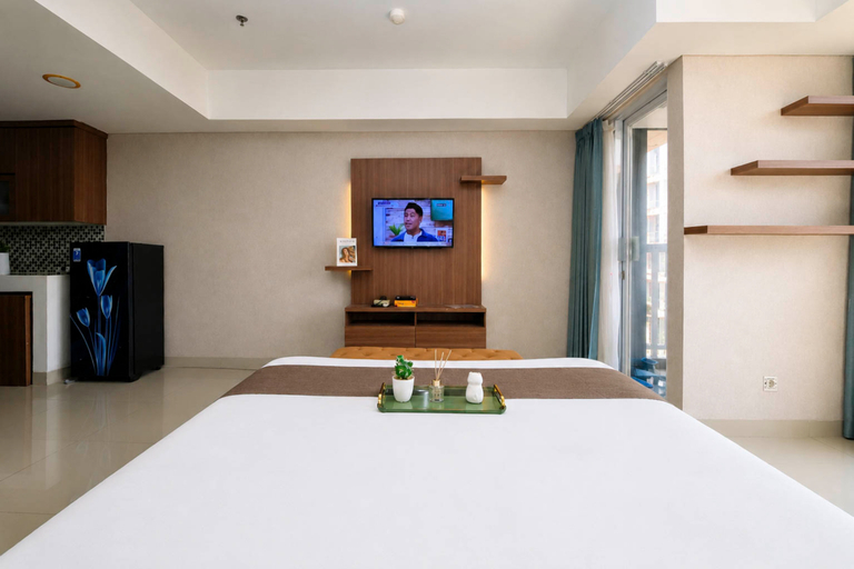 Bedroom 3, Spacious and Warm Studio at Apartment H Residence By Travelio, Jakarta Timur
