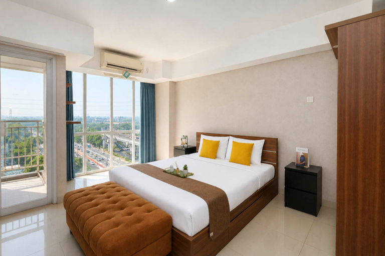 Bedroom 4, Spacious and Warm Studio at Apartment H Residence By Travelio, Jakarta Timur