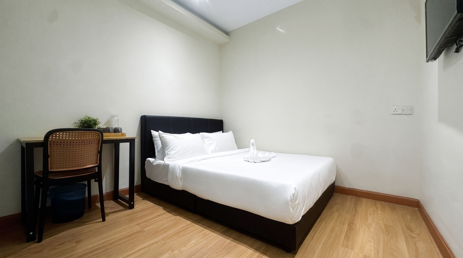 Bedroom 5, Swing & Pillows @ Ocean 77 Hotel City Centre Kuala Lumpur, Kuala Lumpur