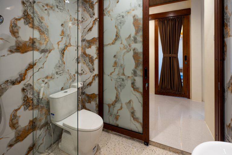 Bathroom 5, Randama Villa, Gianyar