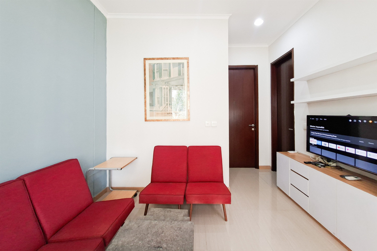 Living Room 3, Elegant Airy 2BR at Apartment Asatti By Travelio, Tangerang Selatan