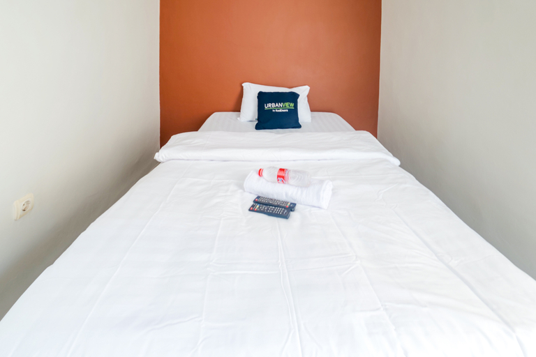 Others 5, Urbanview Wisma Tentrem Syariah near RS KSH, Pati