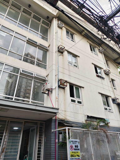 Exterior 3, V Cloud Hills Boarding House Libertad Pasay by RedDoorz, Pasay City