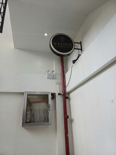 Hallway 5, V Cloud Hills Boarding House Libertad Pasay by RedDoorz, Pasay City