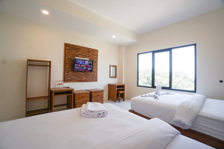 Bedroom 2, SANS Elite Emerald Hotel Batu, Malang