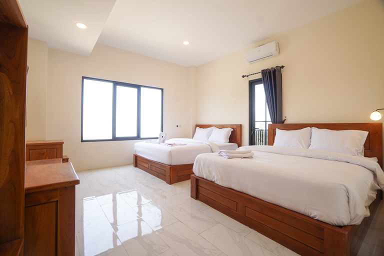 Bedroom 5, SANS Elite Emerald Hotel Batu, Malang