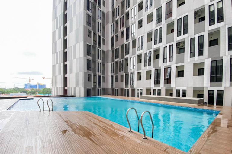 Exterior 5, Calm and Comfortable Studio Room at Apartment The Alton By Travelio, Semarang