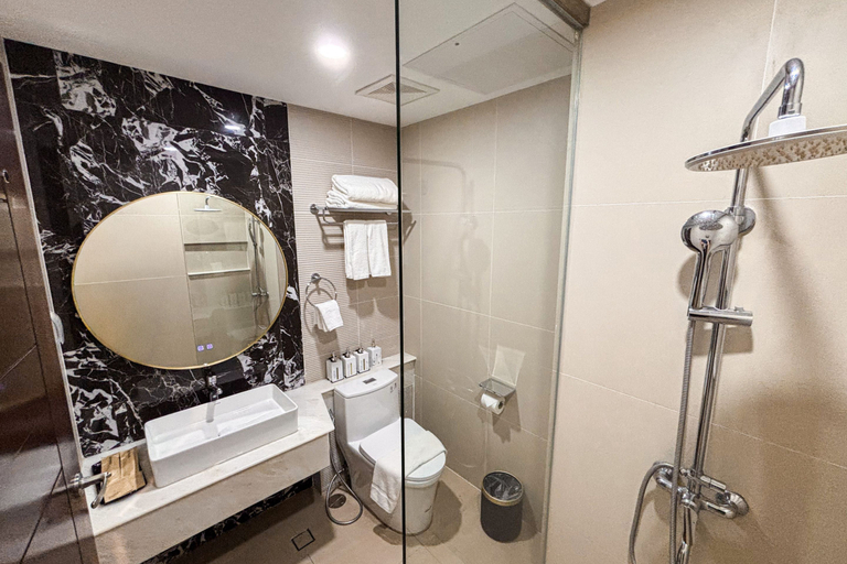 Bathroom 5, Puerto de San Juan Beach Resort Hotel and Residences La Union, San Juan