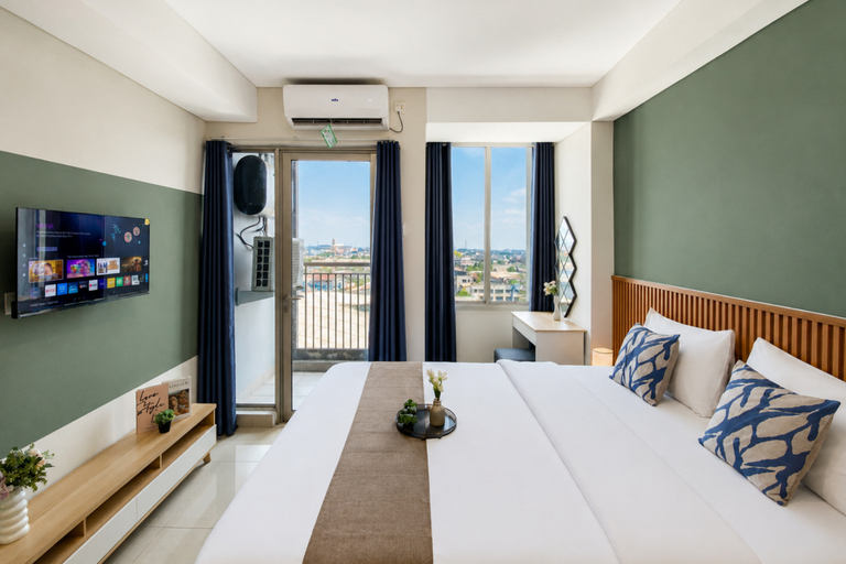Bedroom 2, Smart and Practical Studio at Apartment Tamansari Iswara By Travelio, Bekasi