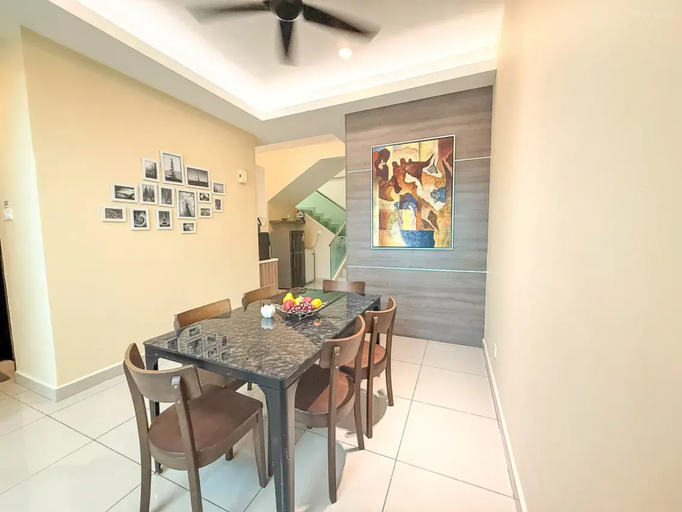 Others 3, Ipoh City Centre Penthouse (3BR 12-15 Pax) BBQ, Kinta