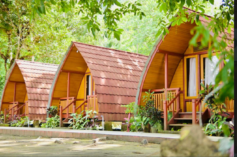 Exterior 1, Mangatasik Villa and Cottage, Minahasa