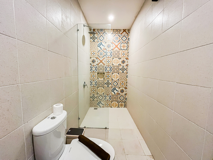 Bathroom 4, 2BR JWK Bali Private Pool Villa Near Pandawa Beach, Badung