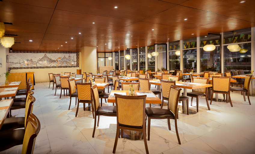 Food & Drinks 5, Hotel 101 - Manila, Pasay City