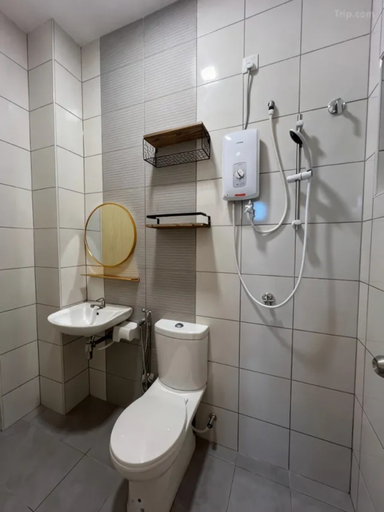 Bathroom 2, JIA Residence 21 pax (Karaoke + Snooker), Kinta