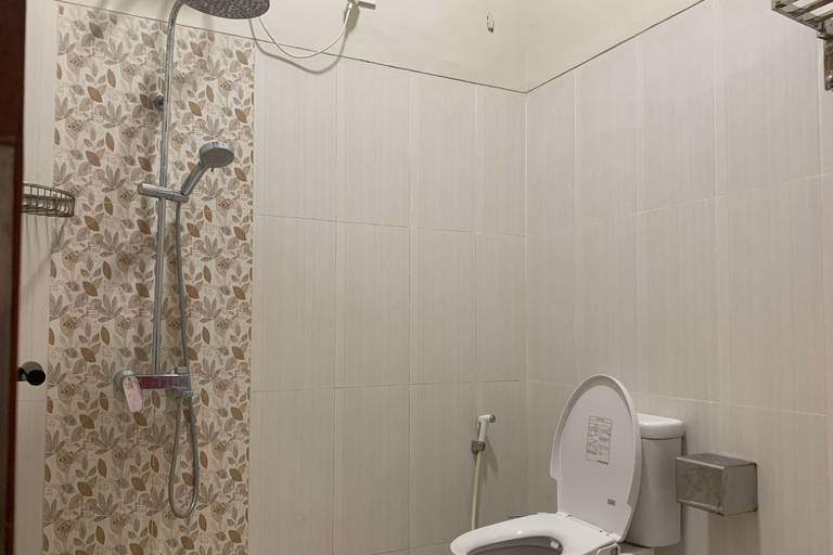 Bathroom 5, Griya Saira Syariah Kaliurang RedPartner, Sleman