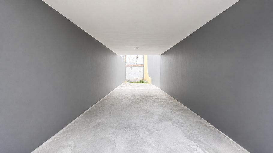 Hallway 3, Escotel Stariez Senen, Central Jakarta