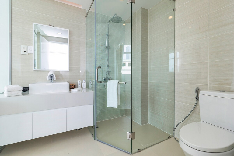 Bathroom, Ben Thanh Tower by Emily in Town, District 1