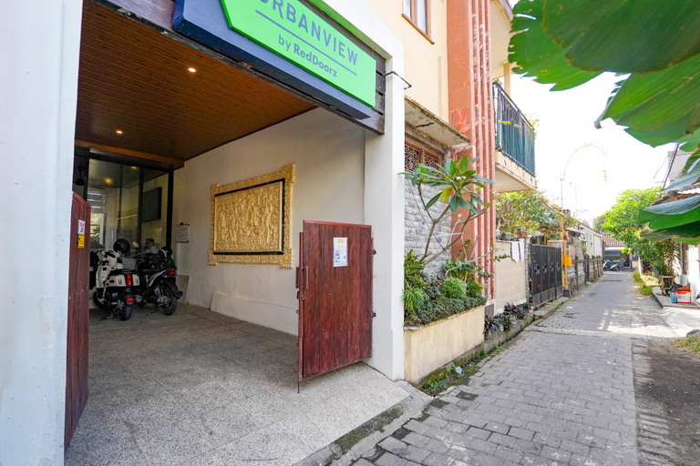 Exterior 2, Urbanview Hotel Arta Guna Casa 2, Denpasar