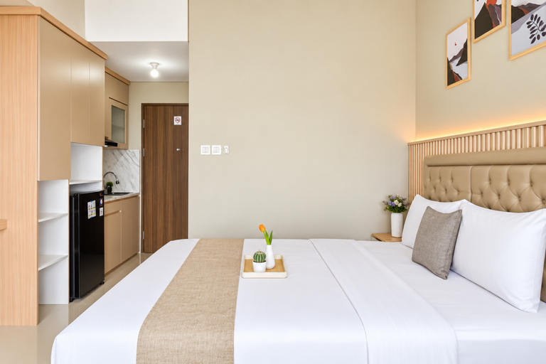 Bedroom 2, Bright and Elegant Studio at Apartment Royal Sentul Park By Travelio, Bogor