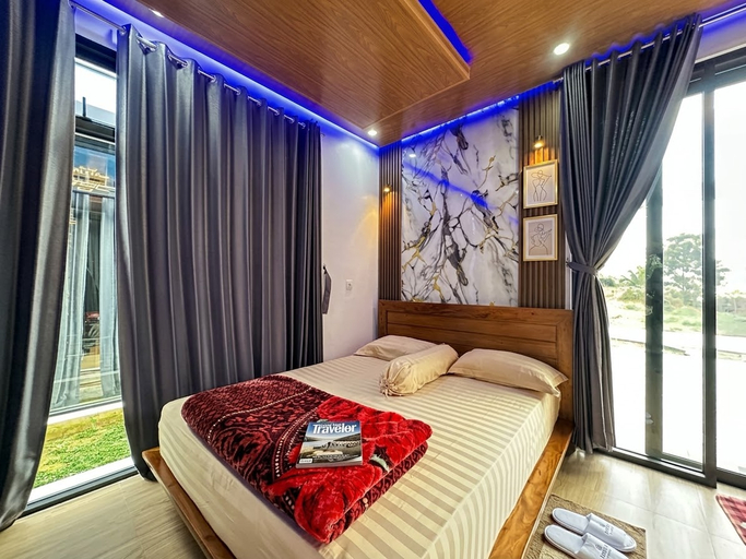 Others 3, Glamping Houseboat Syariah By Expert, Karanganyar