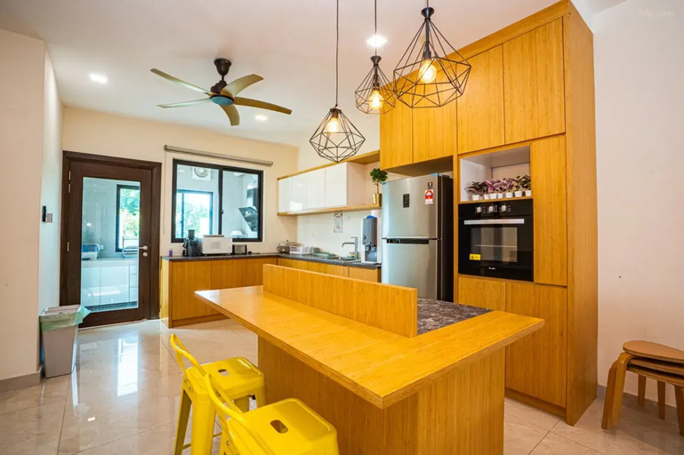 Others 4, Ipoh Cheekaaboo kid's Play House & Private pool, Kinta