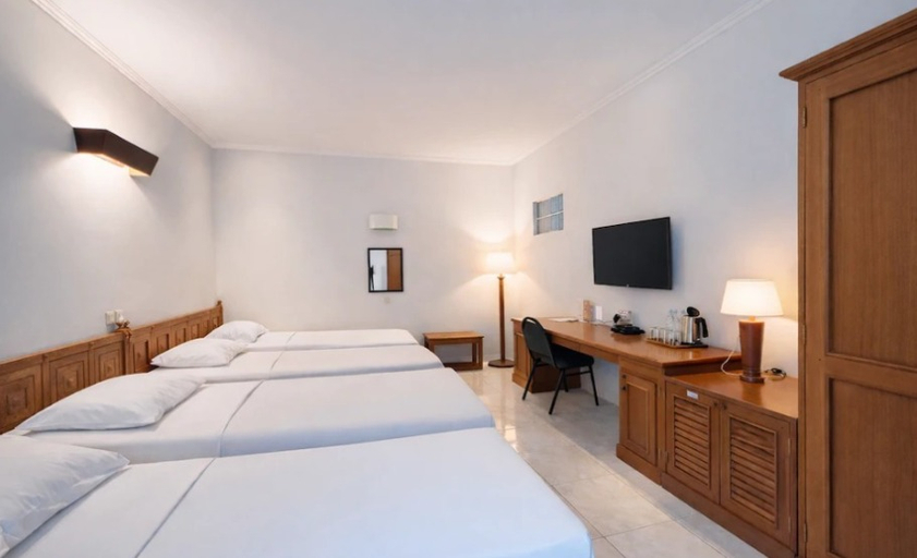 Bedroom 3, Hotel Winotosastro Garden, Yogyakarta