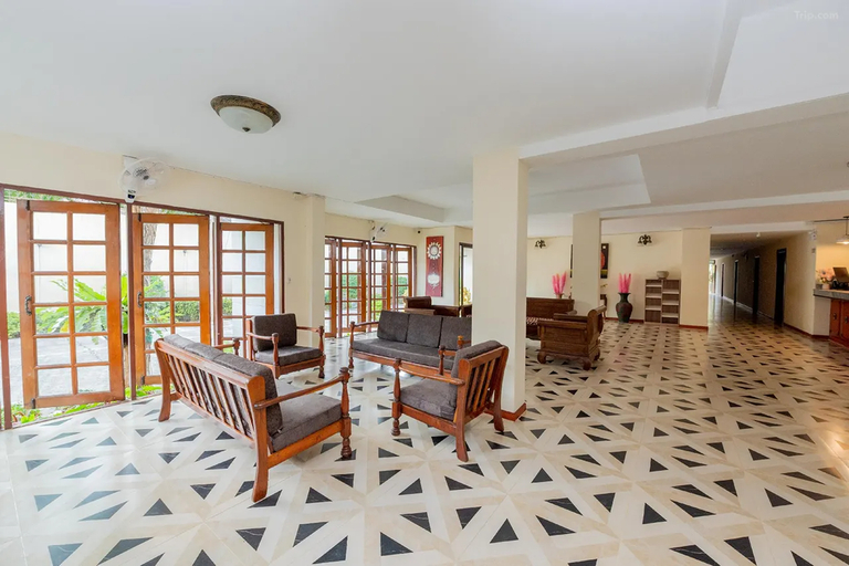 Others 3, Hillside Resort, Pattaya