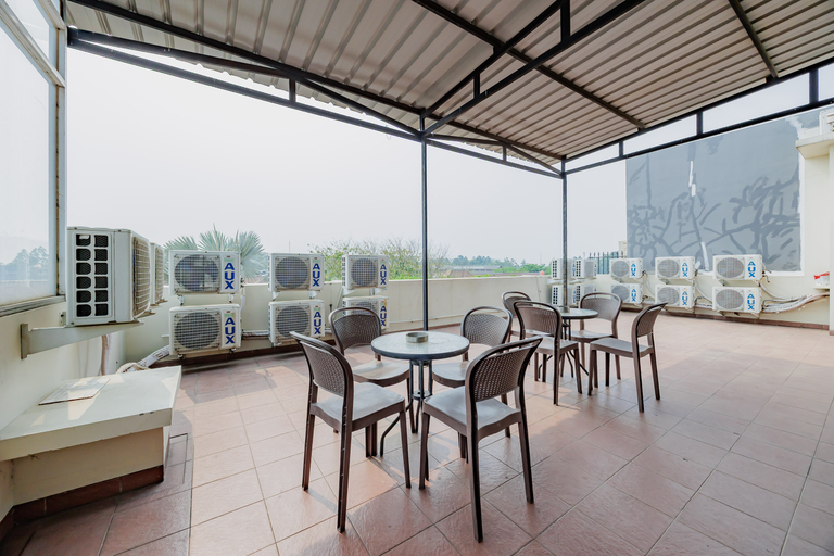 Food & Drinks, SANS Stay M25 Soekarno Hatta Airport, Tangerang