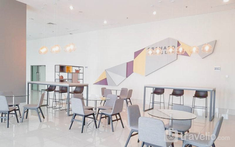 Other Facilities 3, Bright and Cozy Studio at Apartment Tanglin Supermall Mansion By Travelio, Surabaya