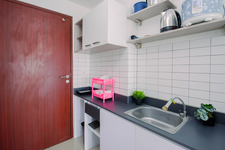 Others 5, Practical and Bright Studio at Apartment Sayana Bekasi By Travelio, Bekasi