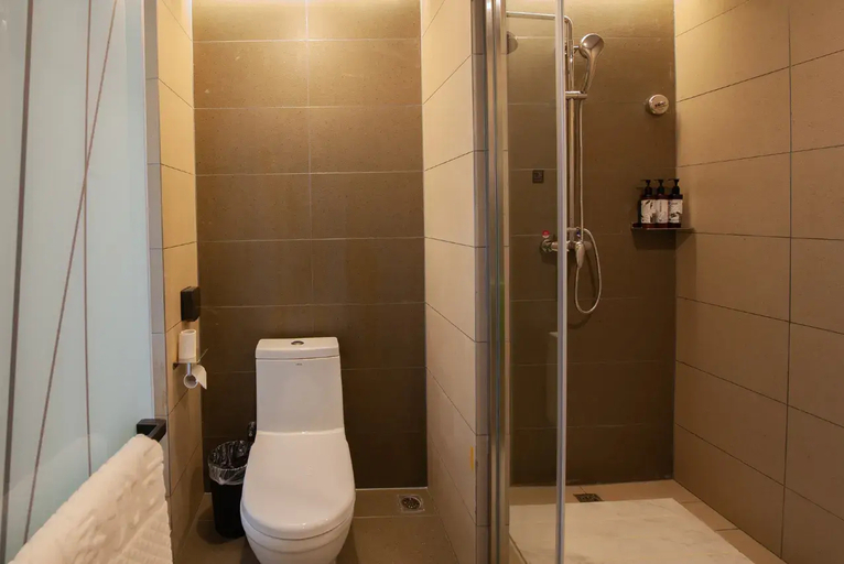 Bathroom, Shangkeyoupin Yichang Three Gorges Airport Hotel, Yichang
